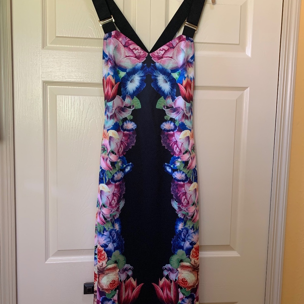 Ted Baker - London Deony Buckle Strap Floral Bodycon Dress